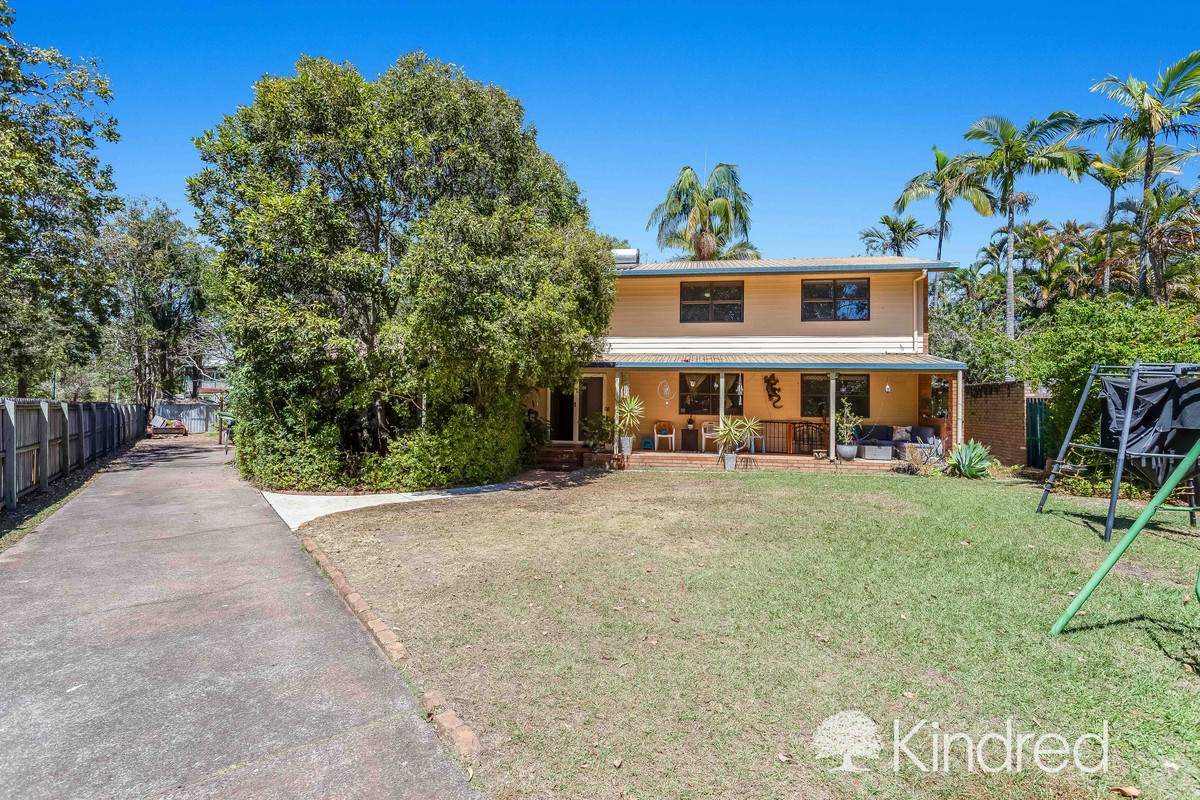 Huge Family Home On A Huge Block
