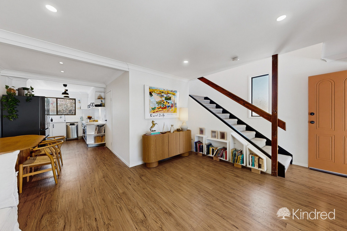 1 / 74 Kate Street, Woody Point QLD 4019