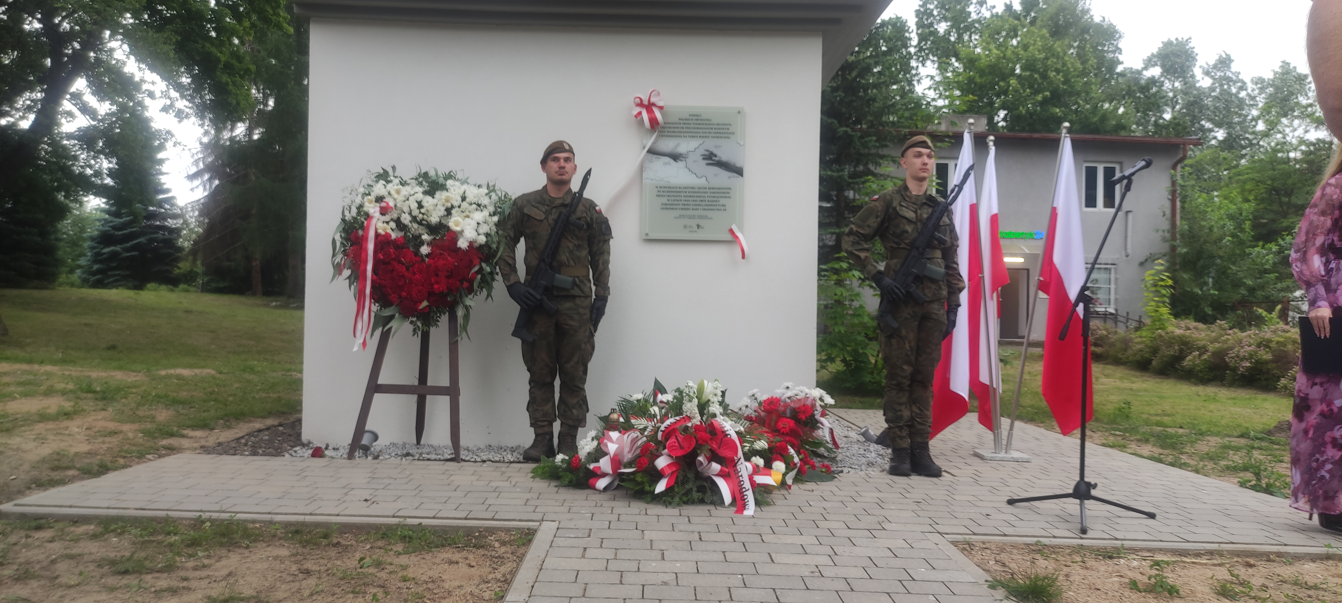Odsłonięcie tablicy pamiątkowej