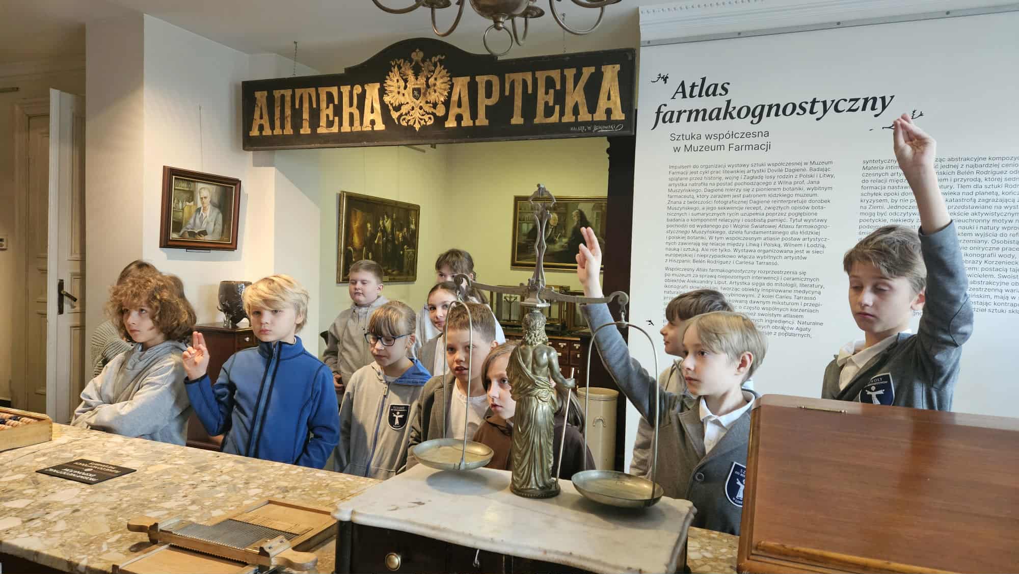 Wycieczka do Muzeum Farmacji