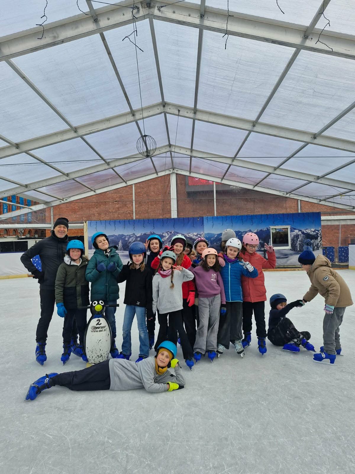 Czwartoklasiści na łyżwach