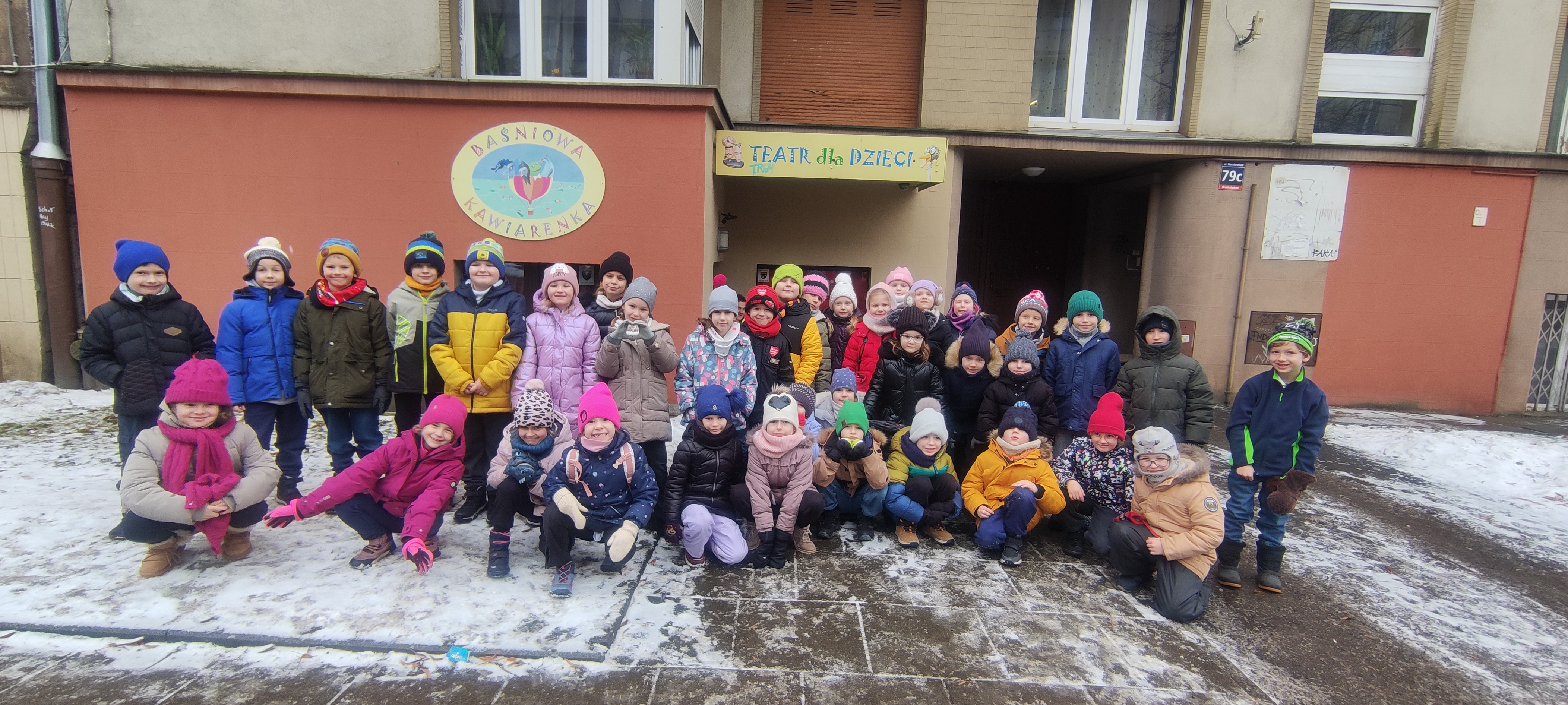 Pierwszaki w Baśniowej Kawiarence