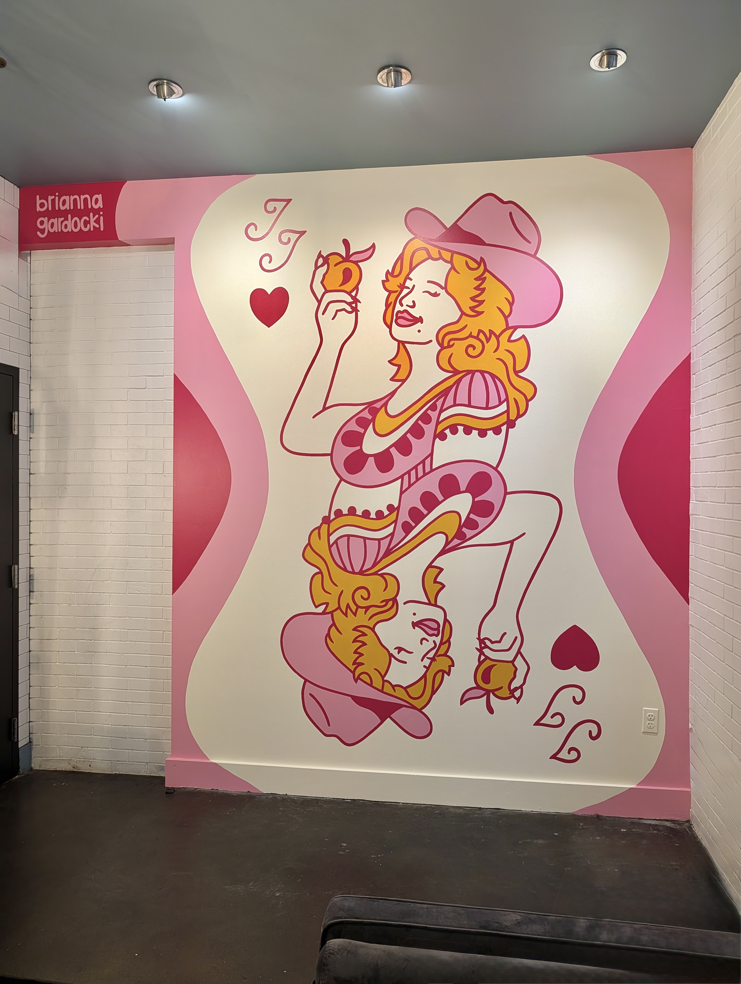 Jolene Jolene of Hearts mural by Brianna Gardocki at Jolene Jolene in Atlanta