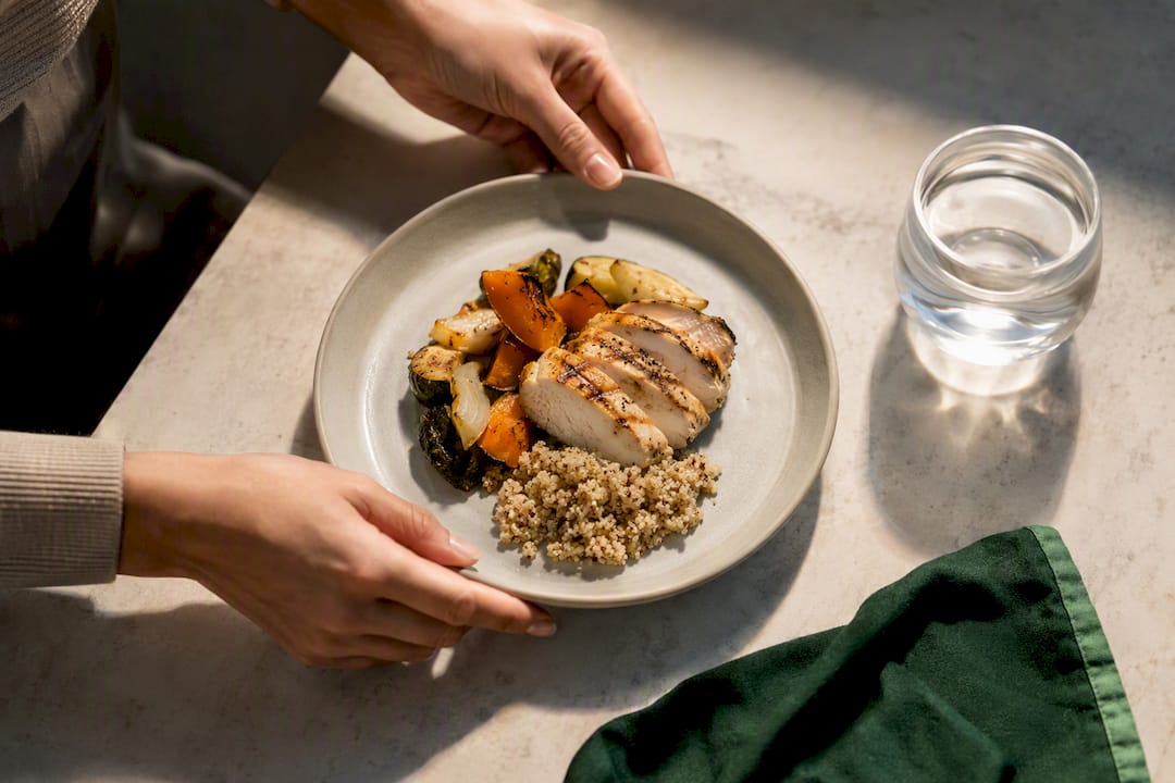 20–30g Protein Meals on GLP-1: Clinician Aligned Plan to Reduce Nausea