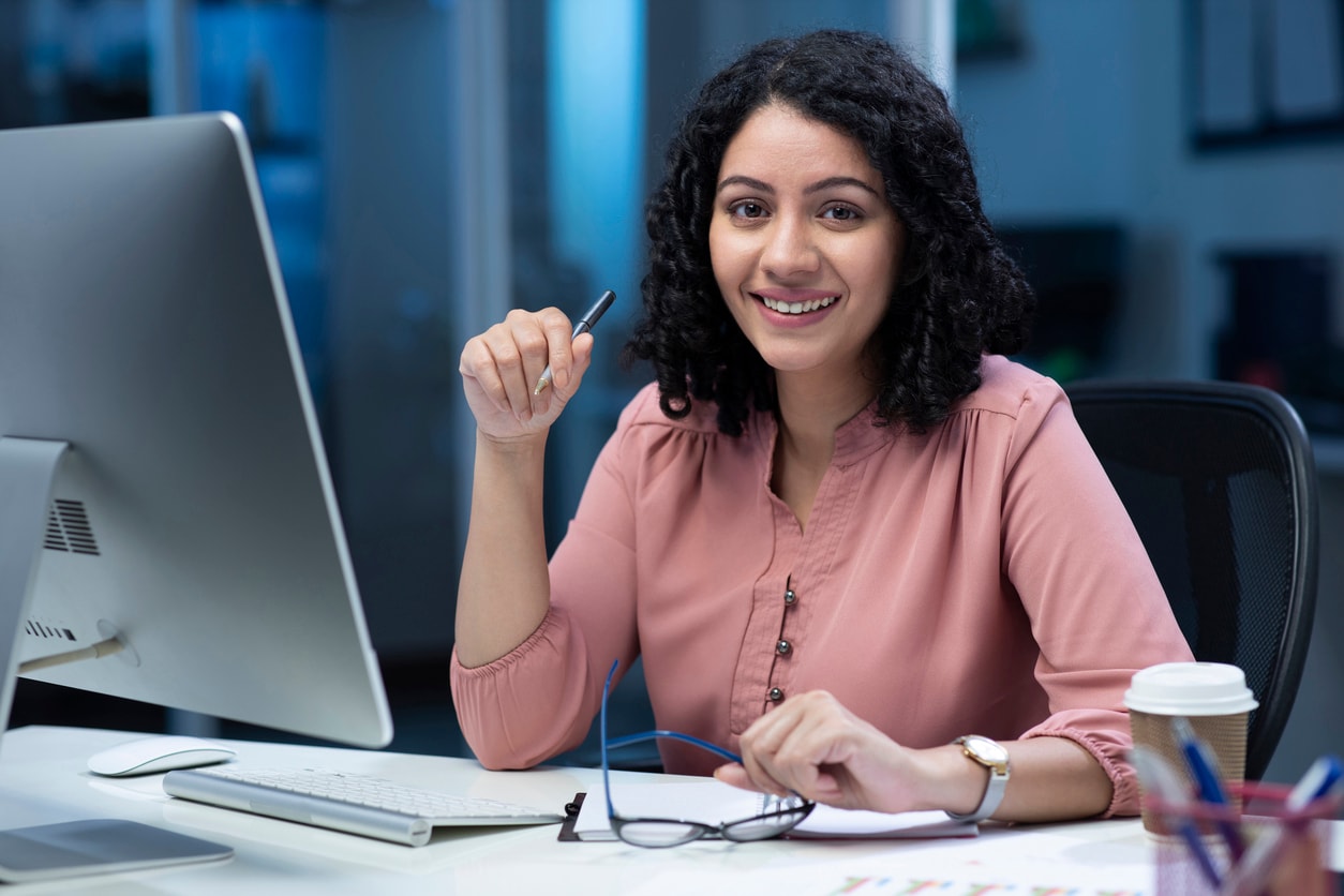 Financial planners help draft a valid Will under the Indian Succession Act, specifying asset distribution among legal heirs.