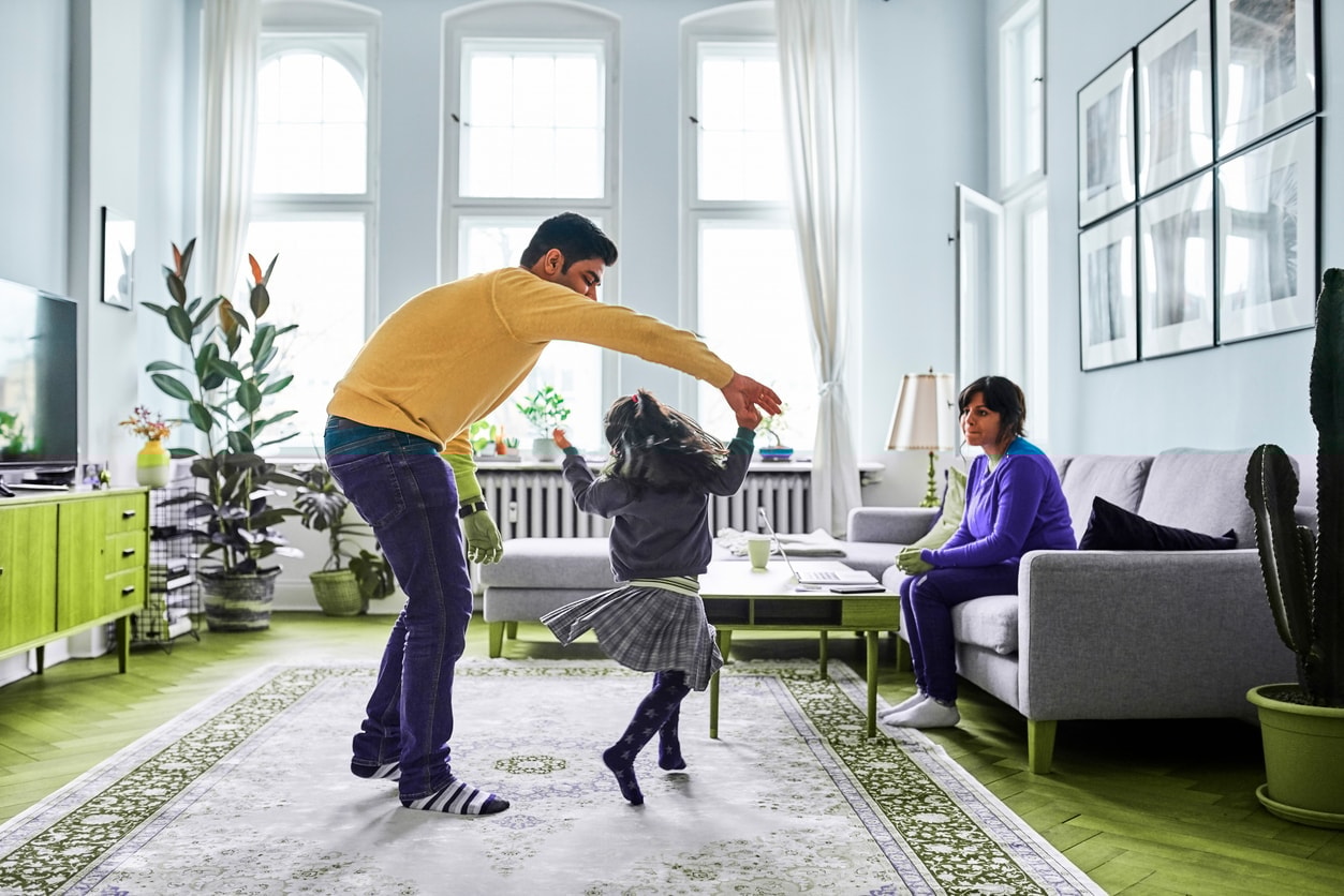 A handwritten Will must be entirely in the person making the Will’s own handwriting to ensure authenticity. Typed or printed Wills are not considered holographic Wills and must follow additional formalities.