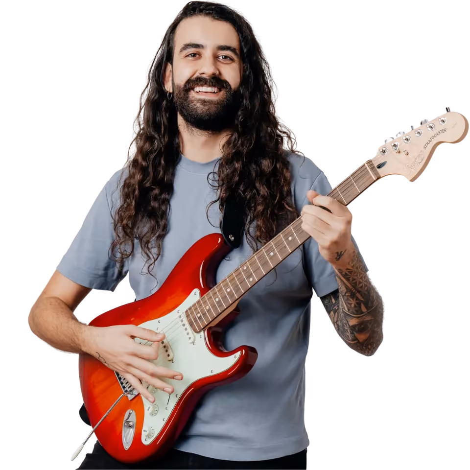 Mann spielt E-Gitarre