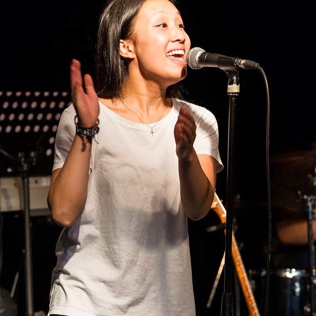 🎤 Unfold your voice: vocal lessons for expression and emotion