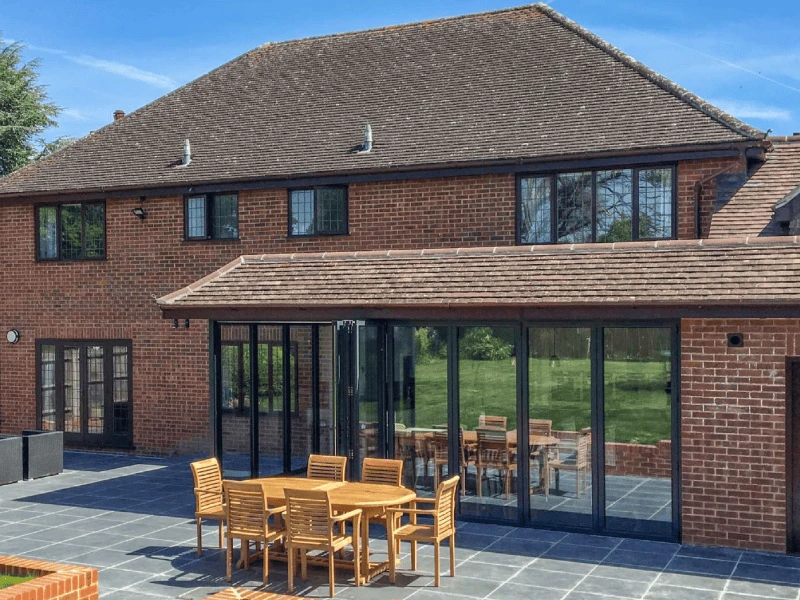 GRANTS CASE Concealed Blinds in Surrey Kitchen