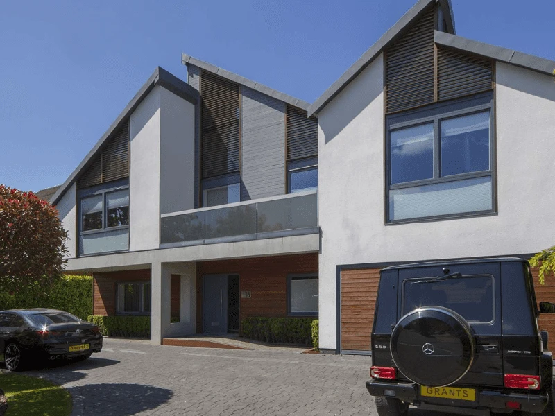 GRANTS CASE Purpose-built home with ultimate flexibility