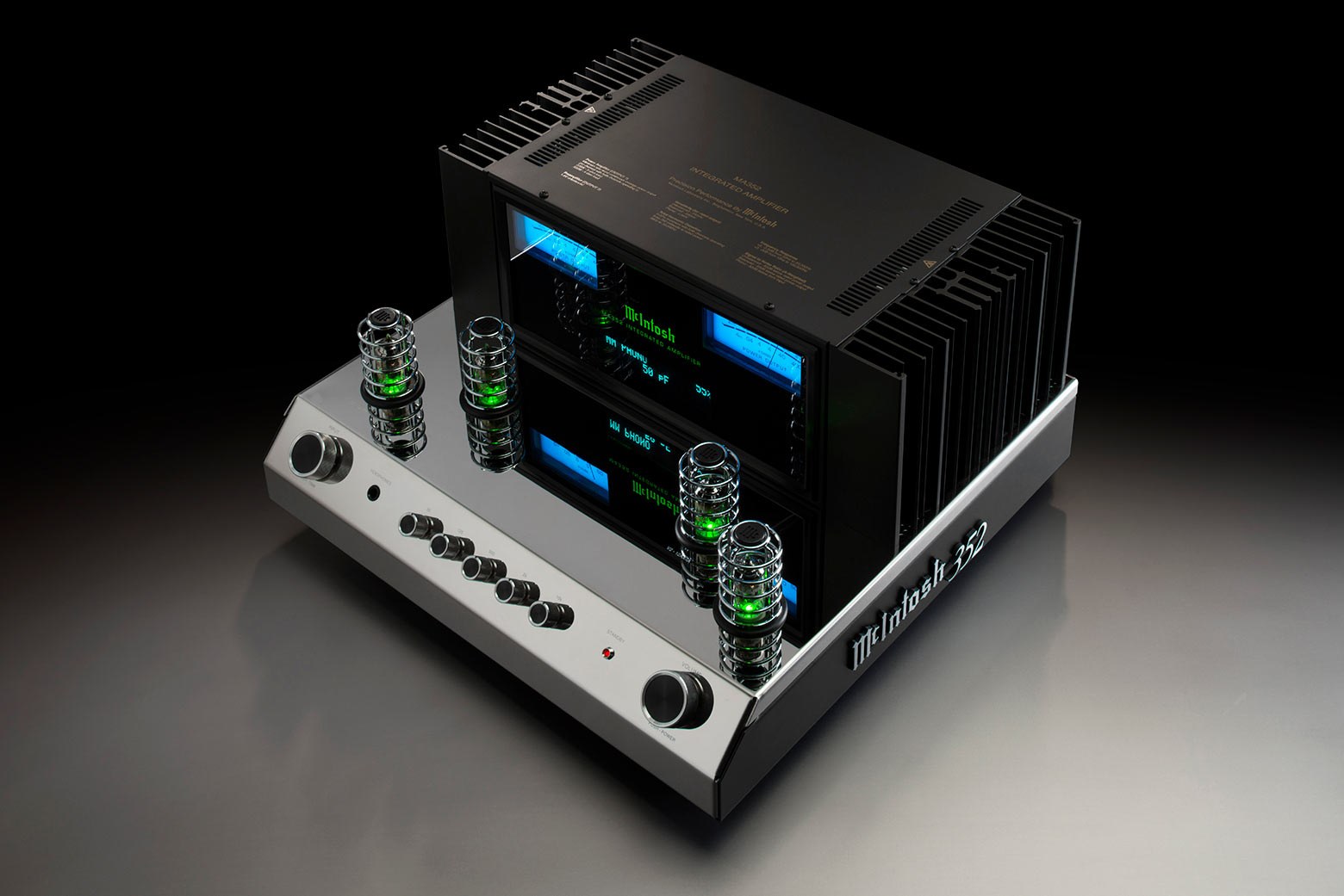 McIntosh MA352 integrated amplifier