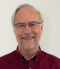 Veterinary Chris Hong