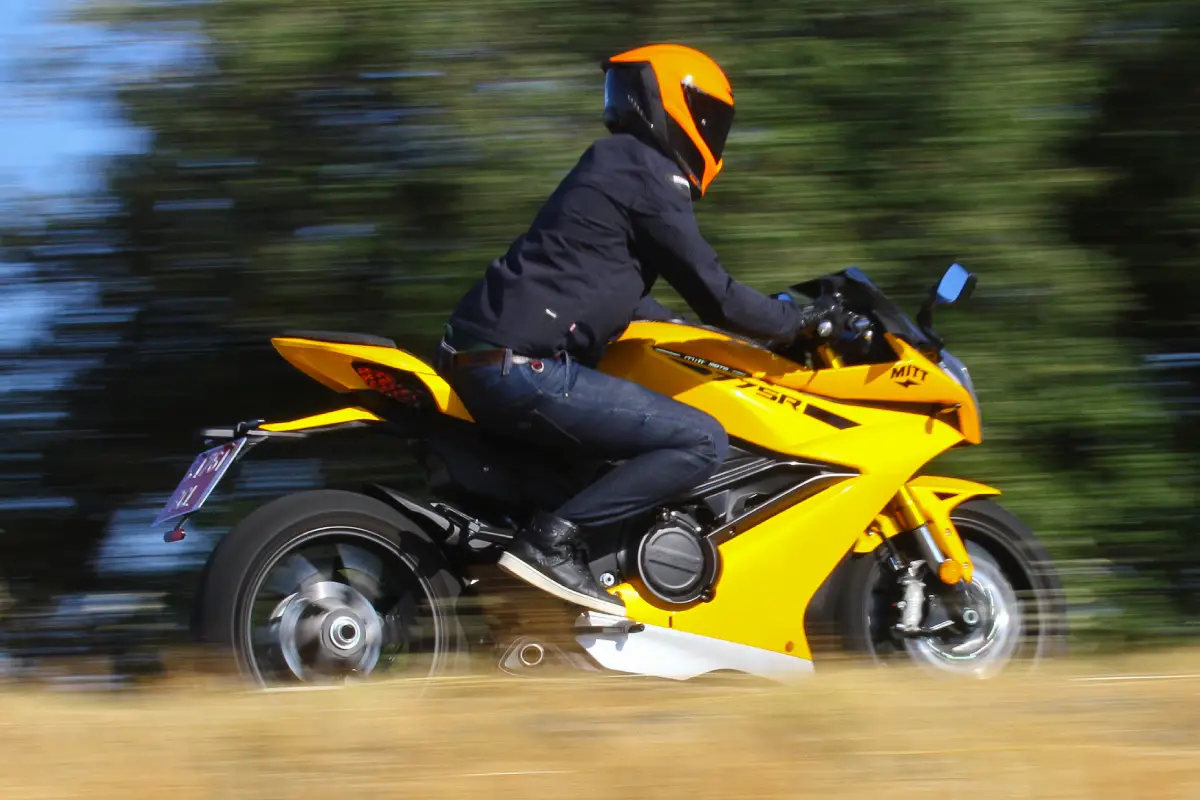 MOTEO: Prueba MITT 775R, la deportiva de la marca española que quiere jugar en 1ª división