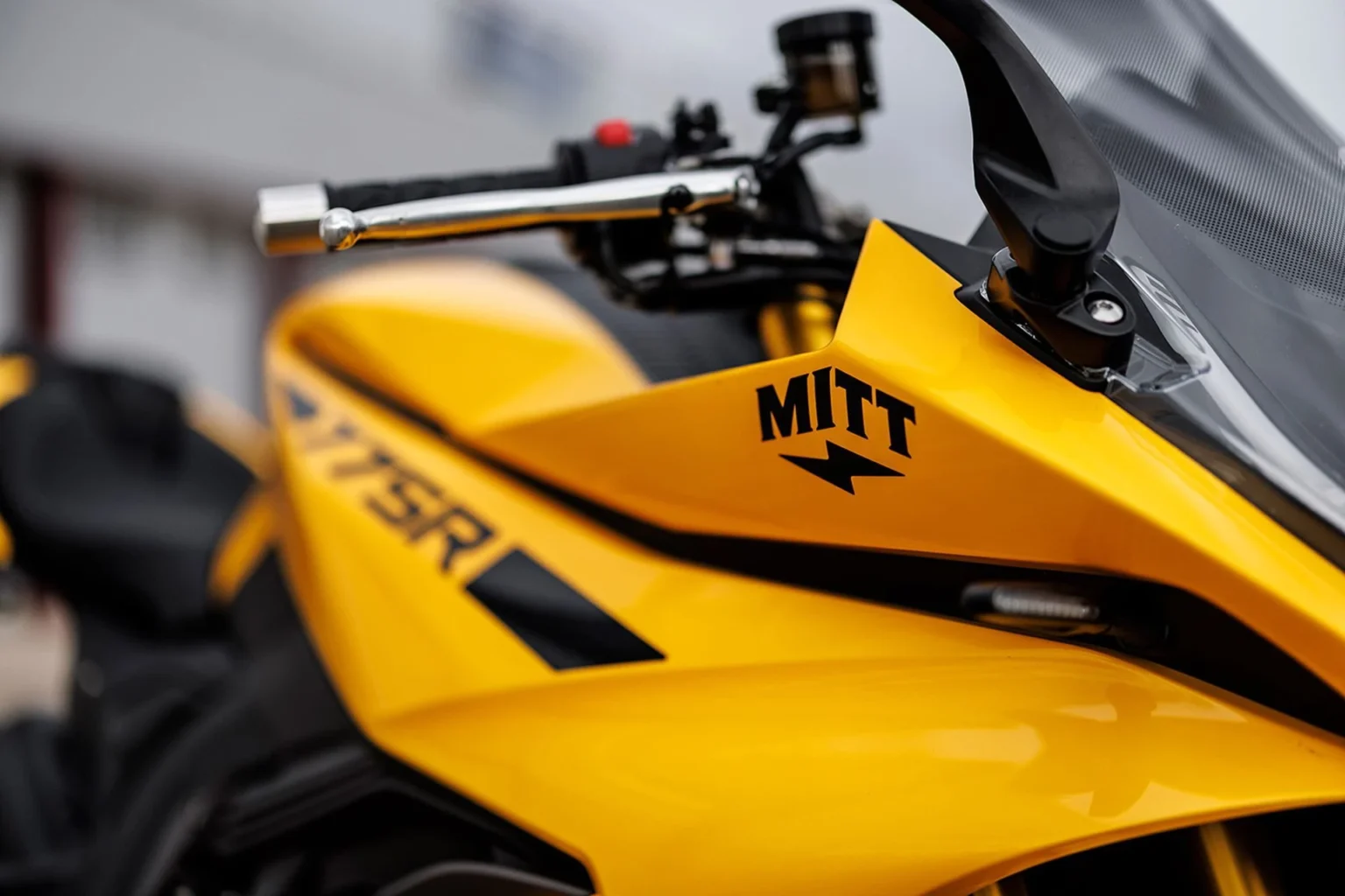 PUBLIMOTOS: Mira esta moto deportiva con ADN europeo, pero ¿sabes de dónde es