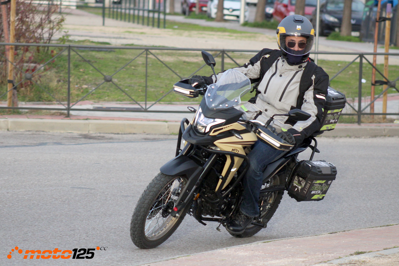 MOTO 125: MITT DESERT 125 ¡A la aventura!