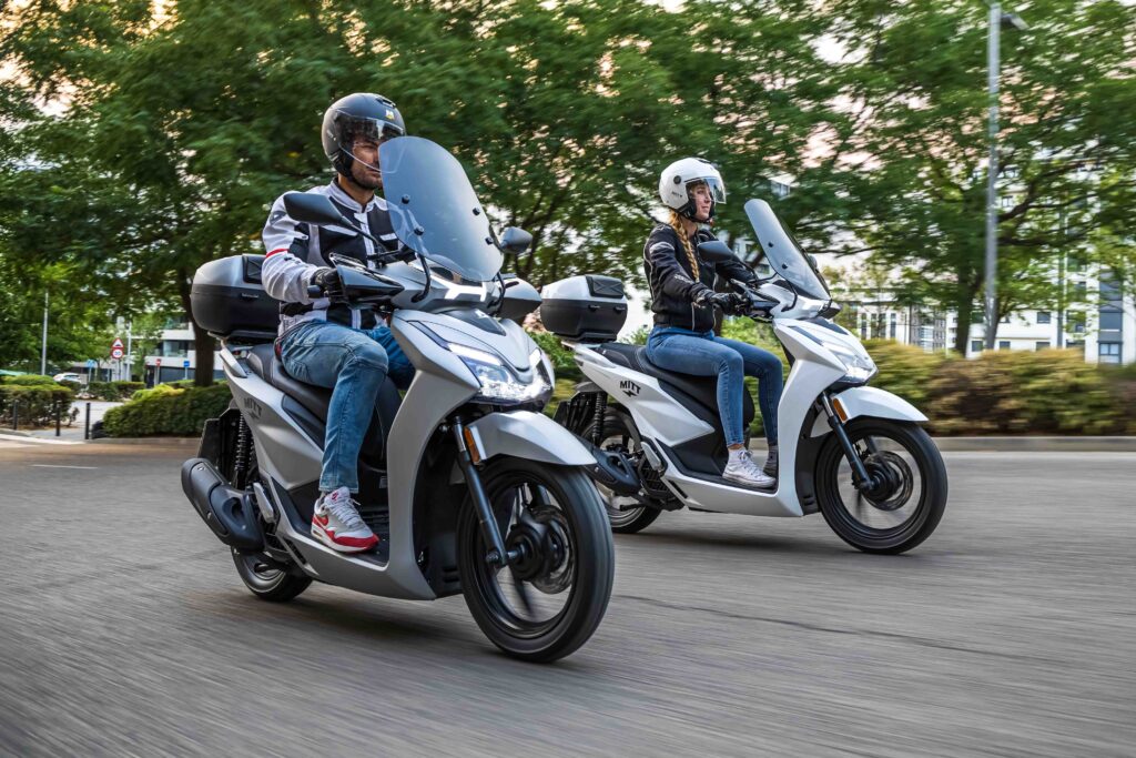 MOTOSAN: Nuevo MITT ALTO 125, El mejor scooter de rueda alta 125