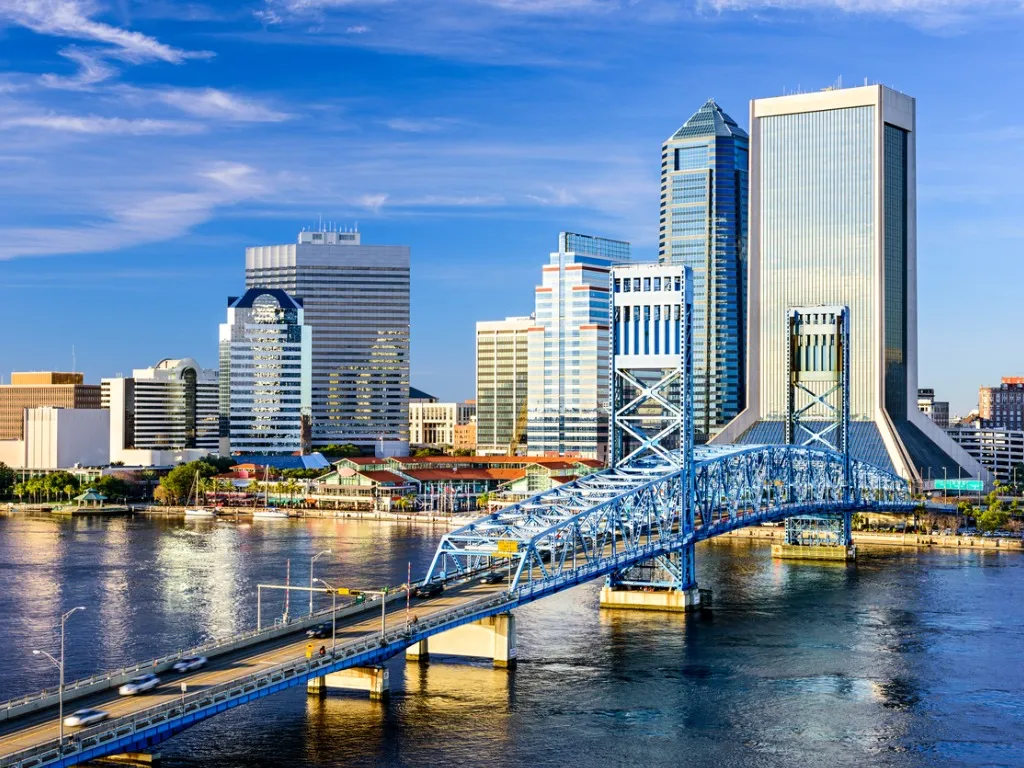 Lucky 24! Jacksonville becomes the newest Veho market.