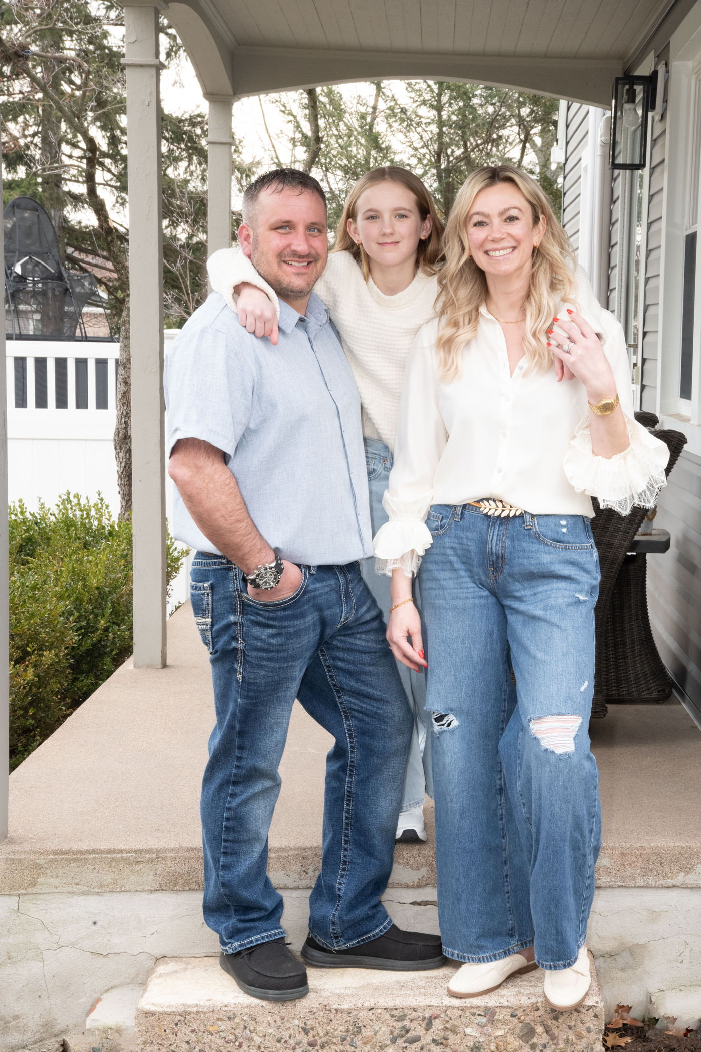 2---7601706---Koch-family-cover.jpg