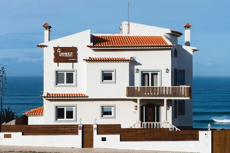 Laneez Ericeira Surf House, exterior