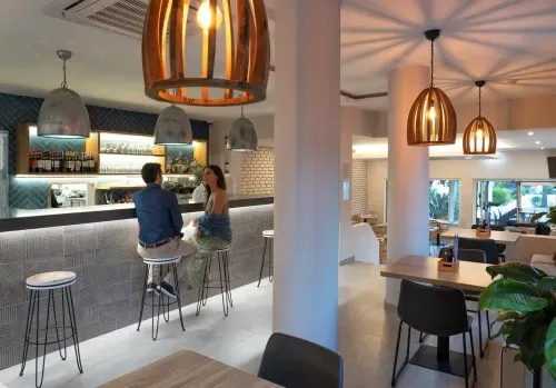 Agua Hotels Vila Branca, bar and restaurant