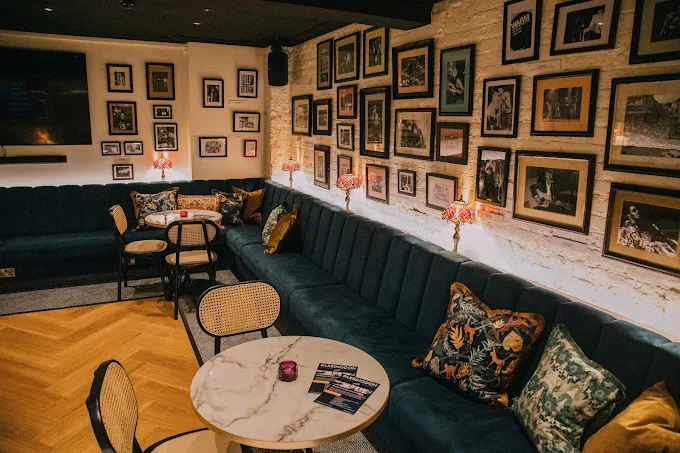 Yolk House Farringdon in London 2