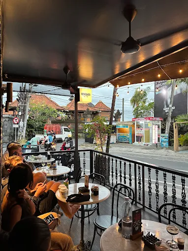 Revolver Canggu in Canggu, Bali 5