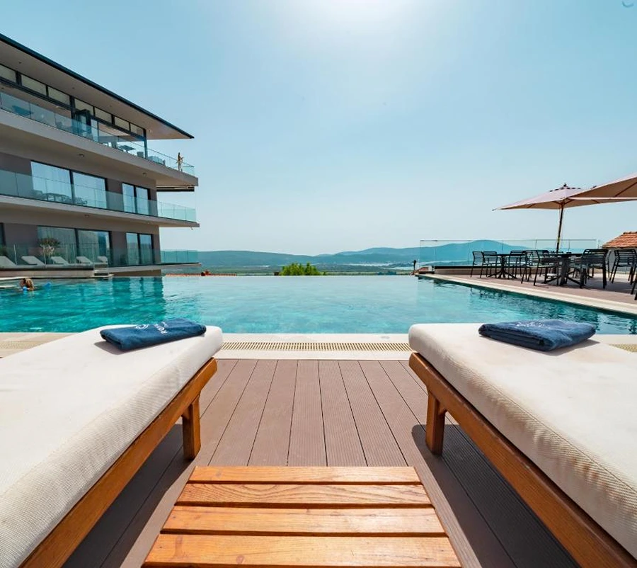 Nomio Coworking Lounge in Tivat Kotor 4