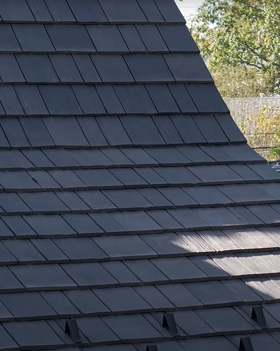 DaVinci Synthetic Roof Tiles with Snow Guards