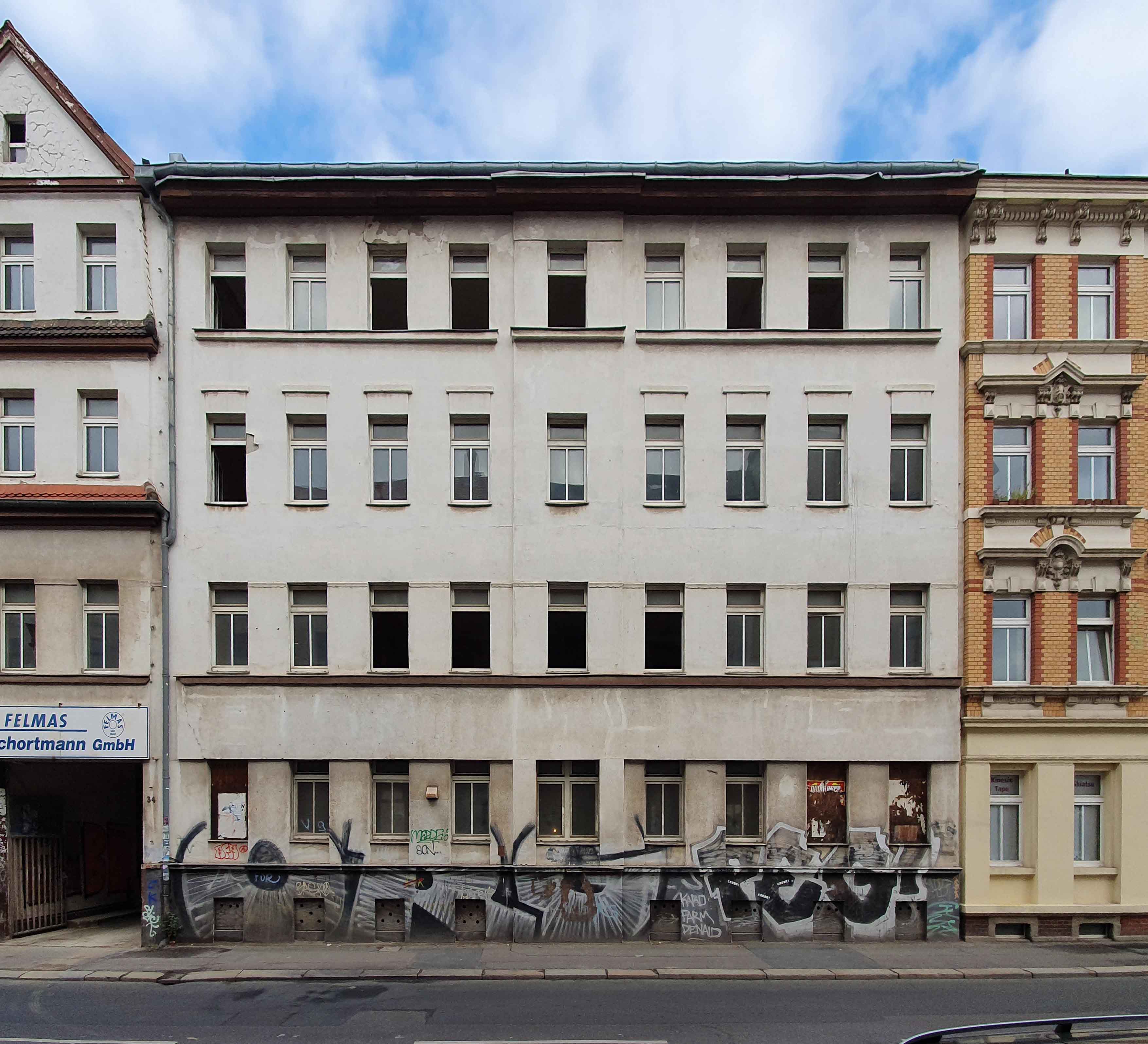 Existing Conditions in 2020 of Naumburger Strasse 34