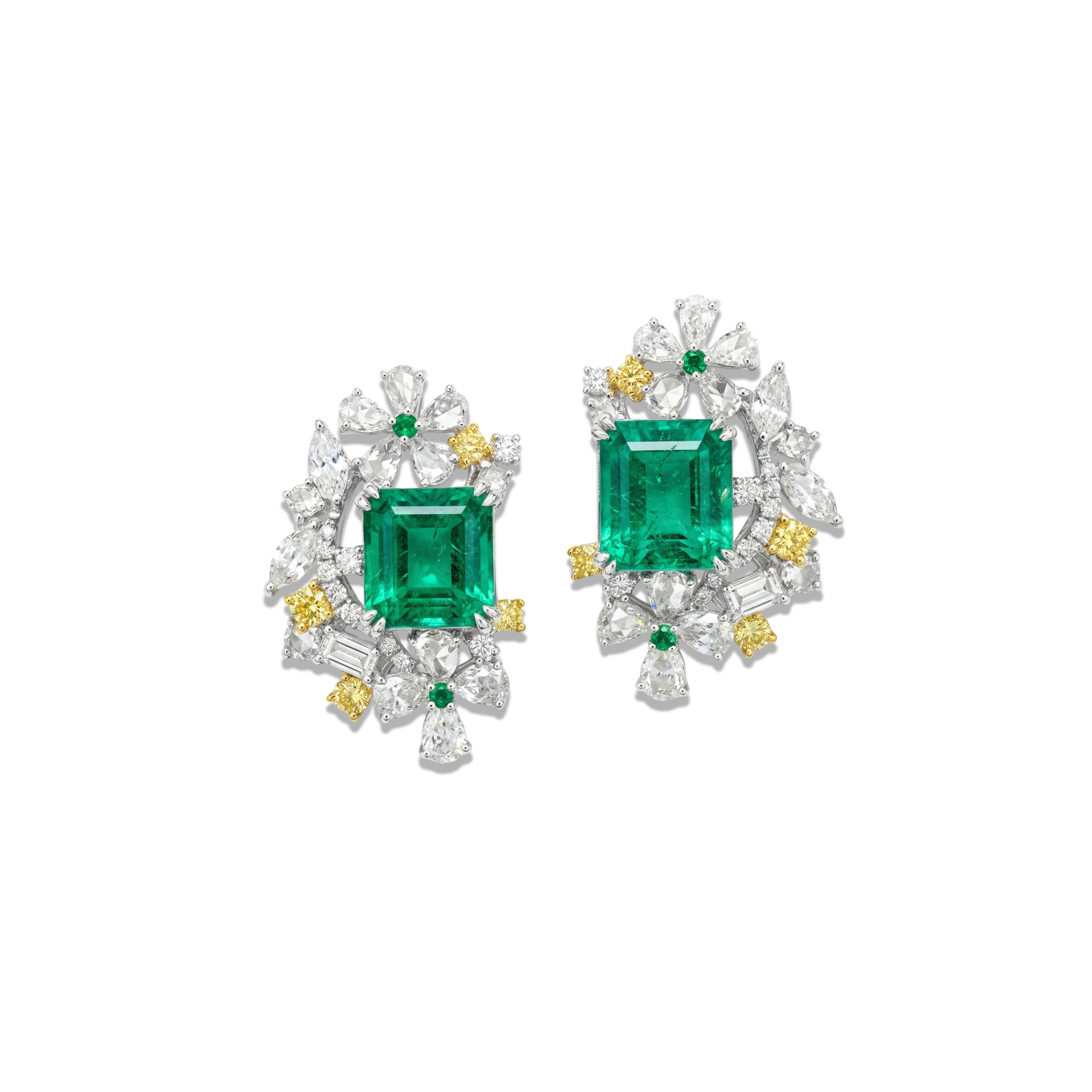 Accompanied by two GRS reports stating that the emeralds are green color, of Colombia origin, with minor oil treatment.