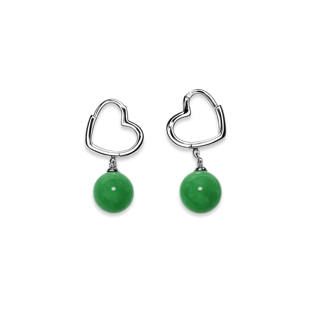 Accompanied by Hong Kong Kowloon Jade & Jewellery Laboratory LTD Certificate, stating that the jadeite is natural, known in the trade as ‘A Jade’.