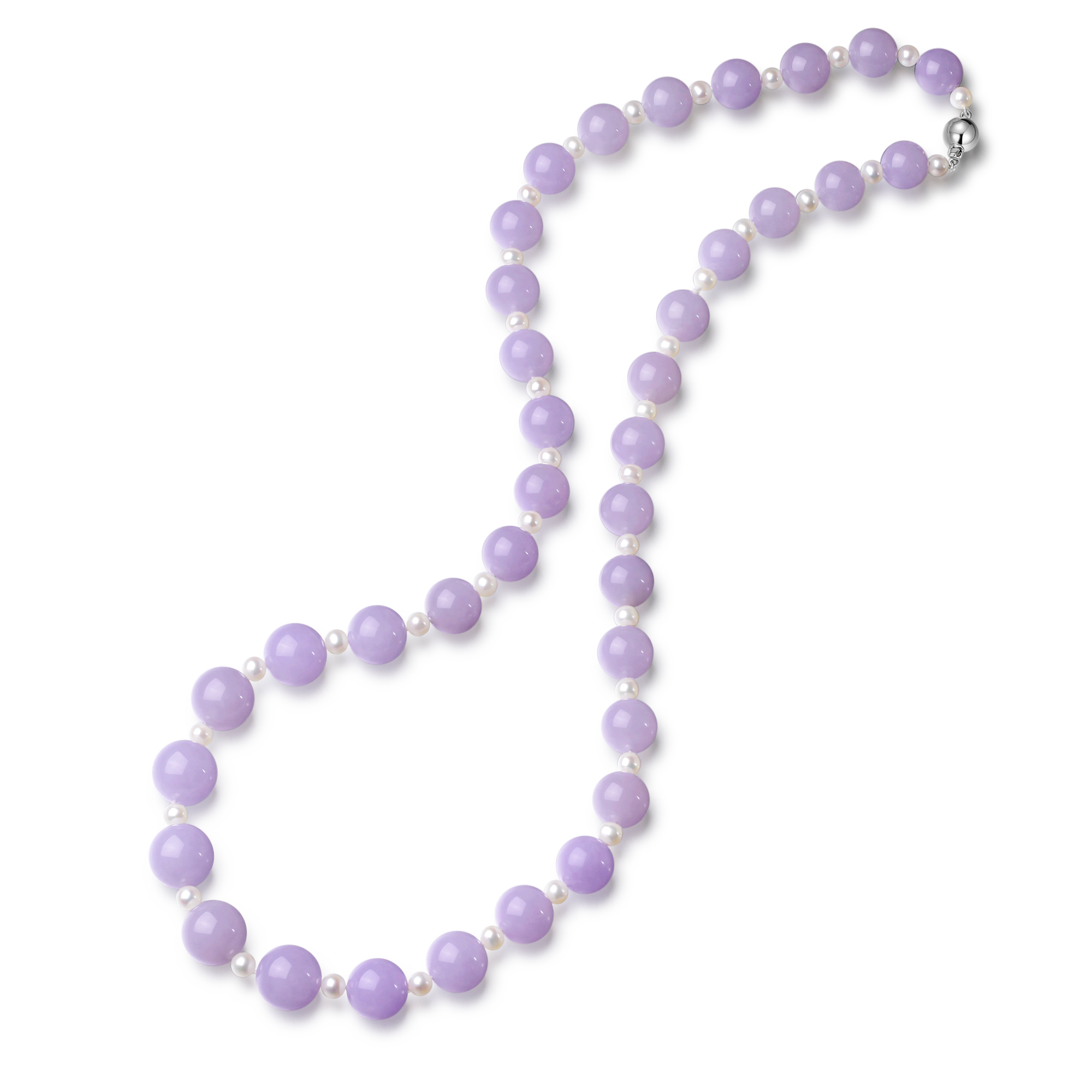 Accompanied by Hong Kong Kowloon Jade & Jewellery Laboratory certificate, stating that the jadeite is natural, known in trade as 'A Jade'.