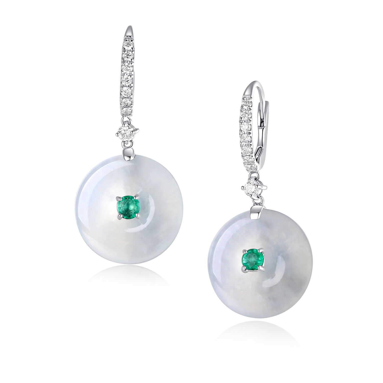 Accompanied by Hong Kong Jade & Stone Laboratory Certificate, stating that the jadeite is natural, known in the trade as ‘A Jade’.