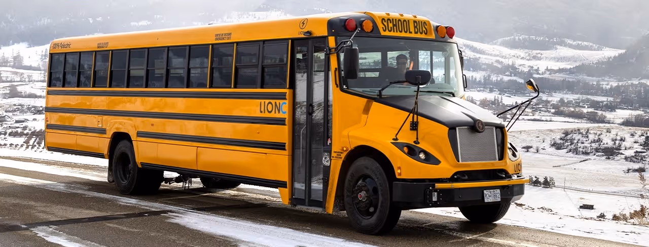 An electric school bus