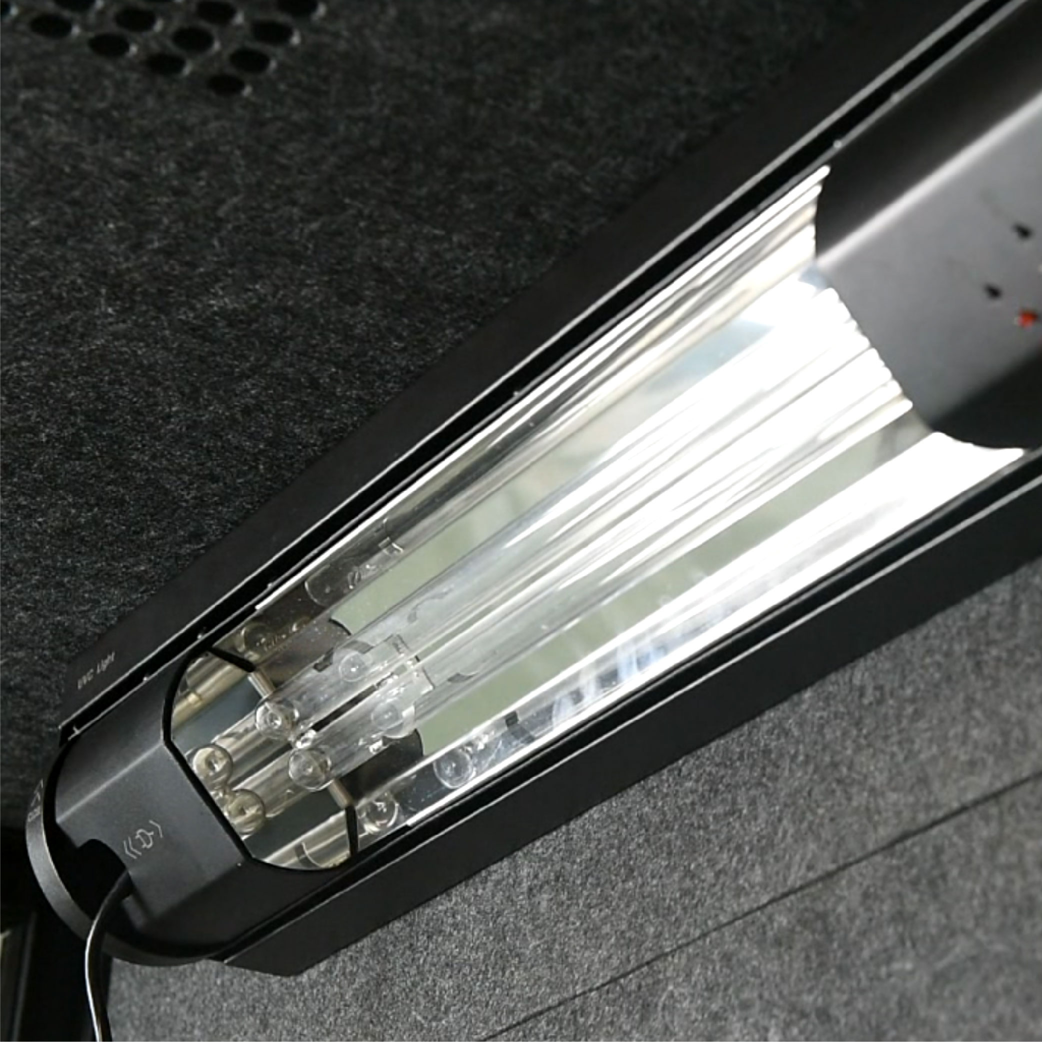 Booth UVC Light Open