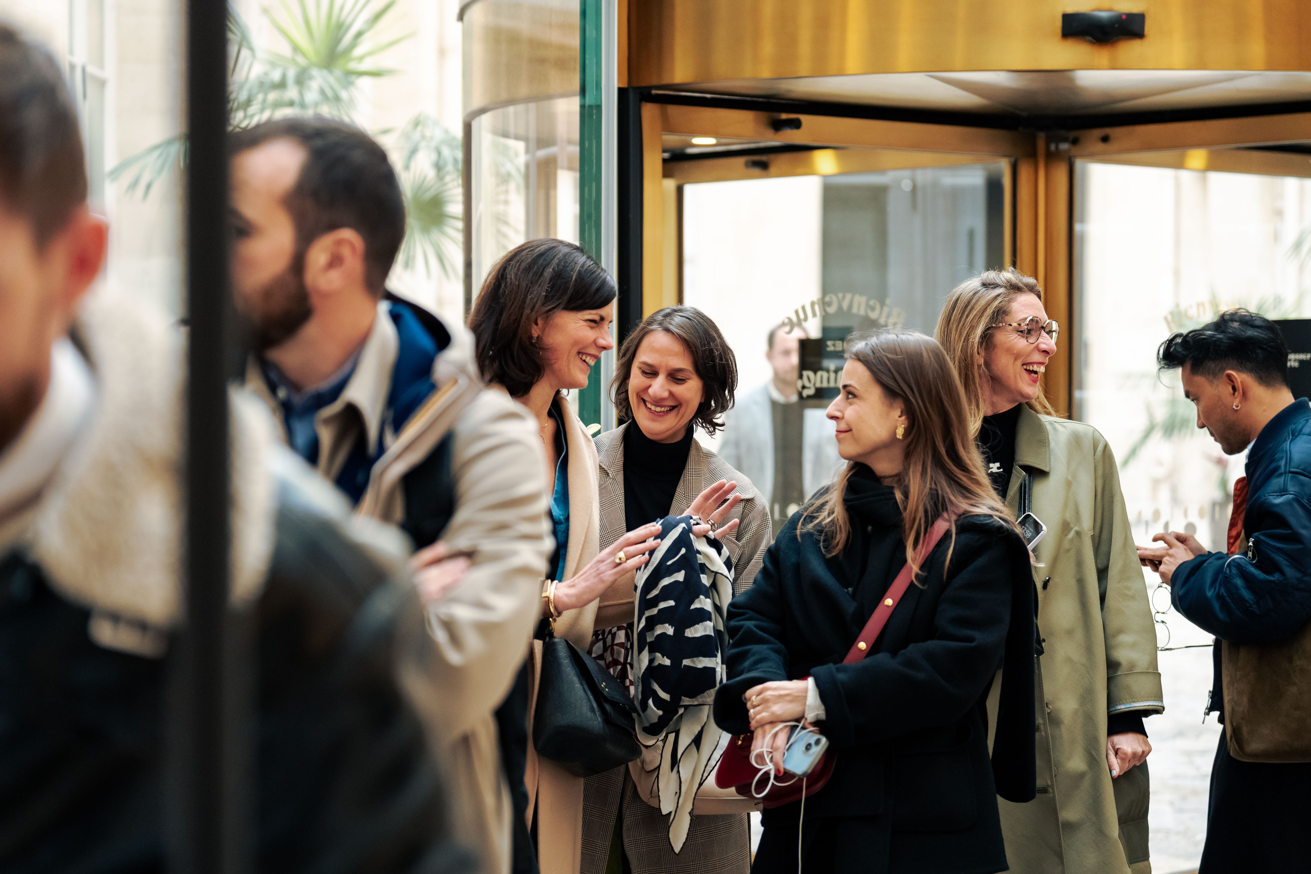 EARN & ENGAGE : The New Rules of Loyalty