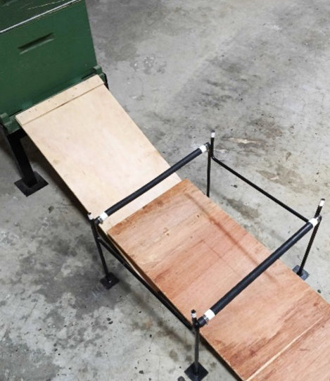 Super Shaker Stand