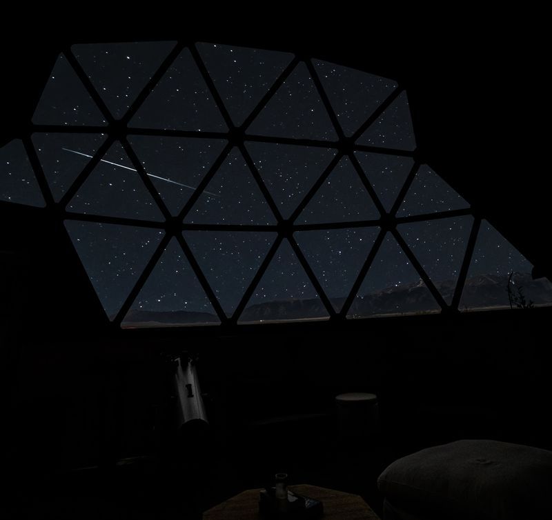 Meteor through the dome window at Kosmos