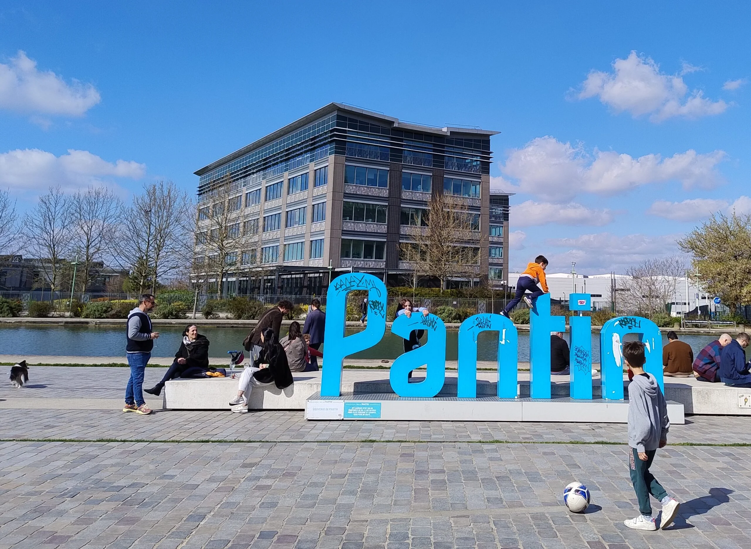 Pantin ville