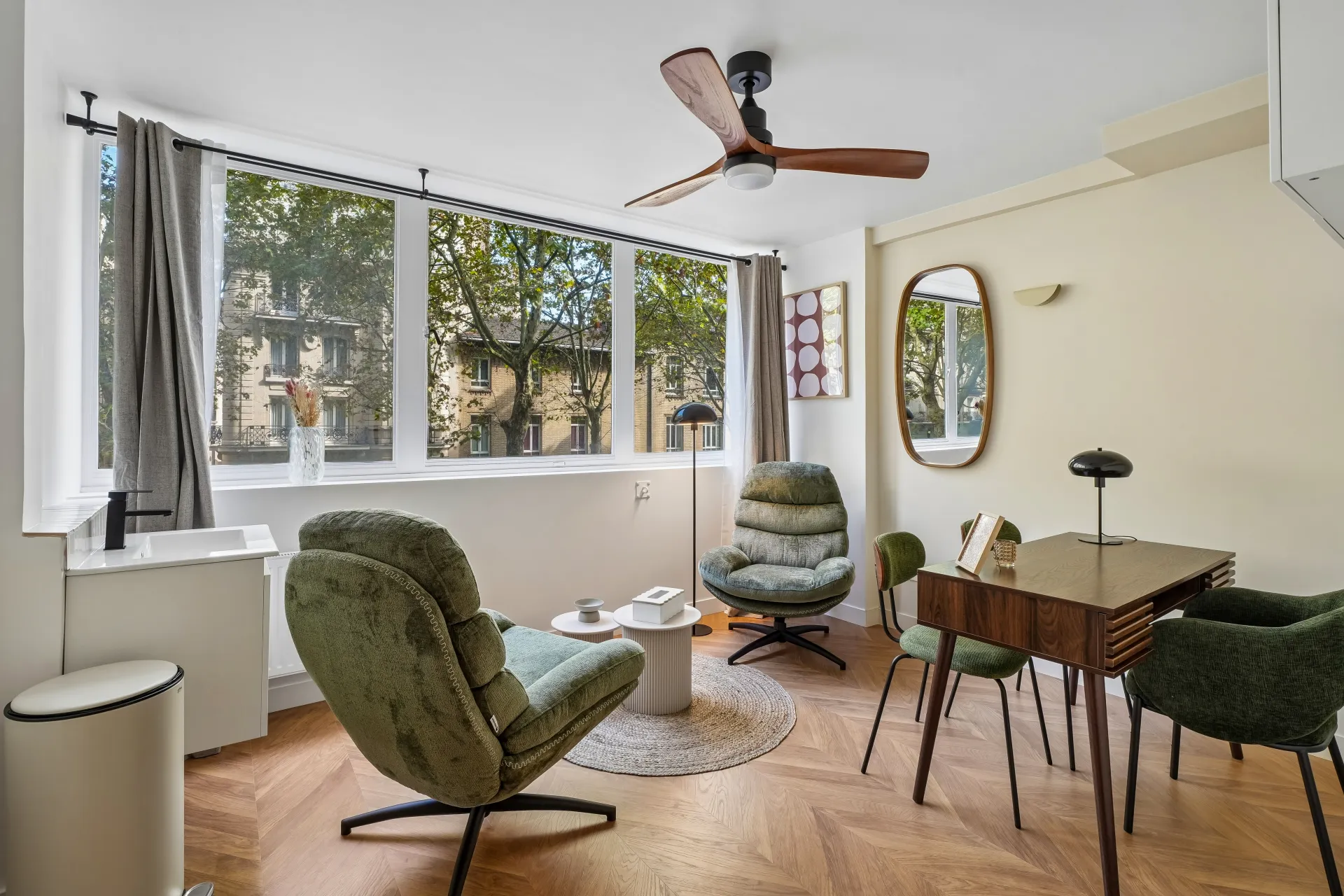 Cabinet de consultation, centre Via Sana Sainte Anne, Paris 14e