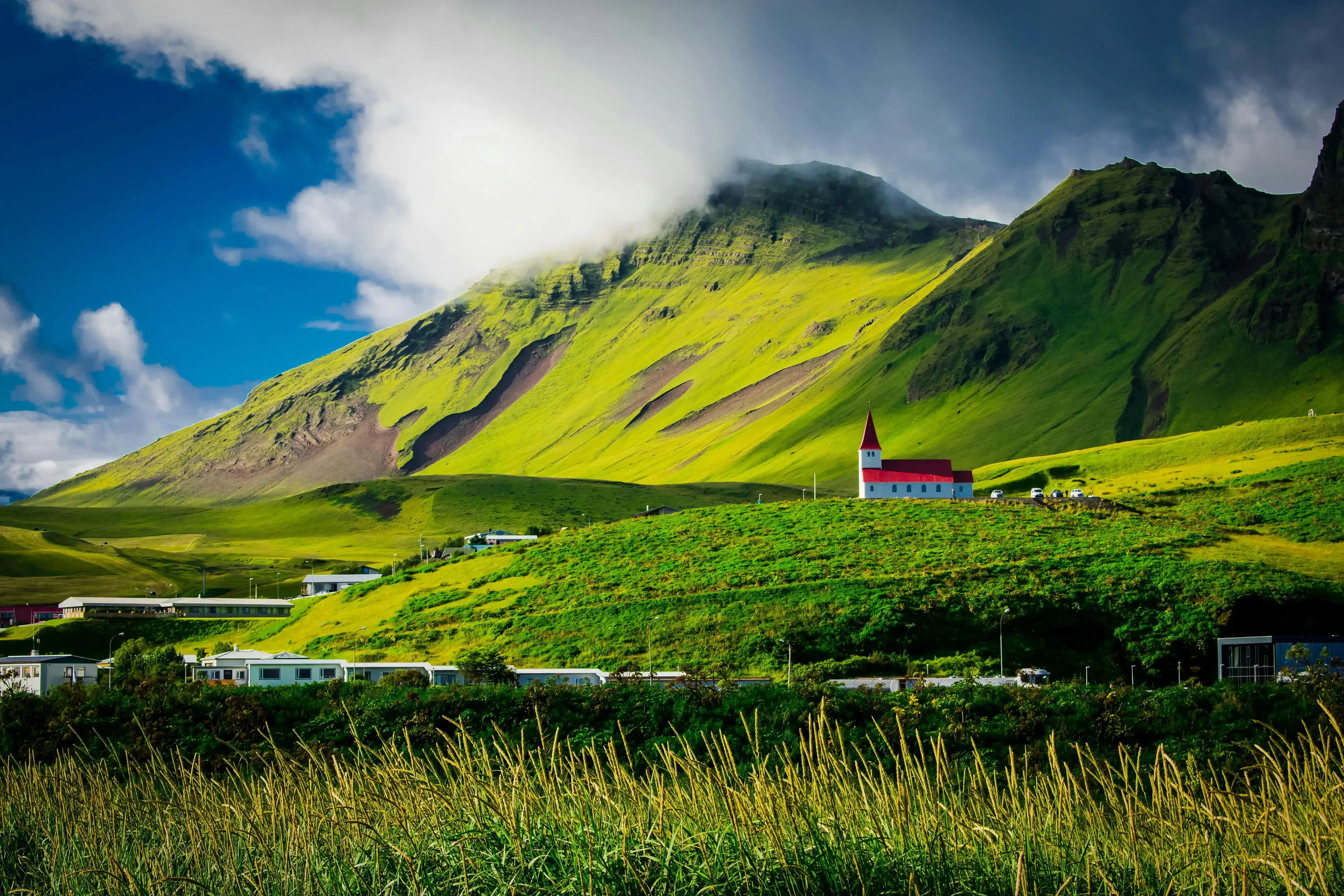 Discover the bestexperiences in Iceland