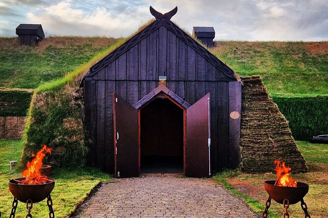Iceland South Coast tour with glacier walk & dinner at The Viking house