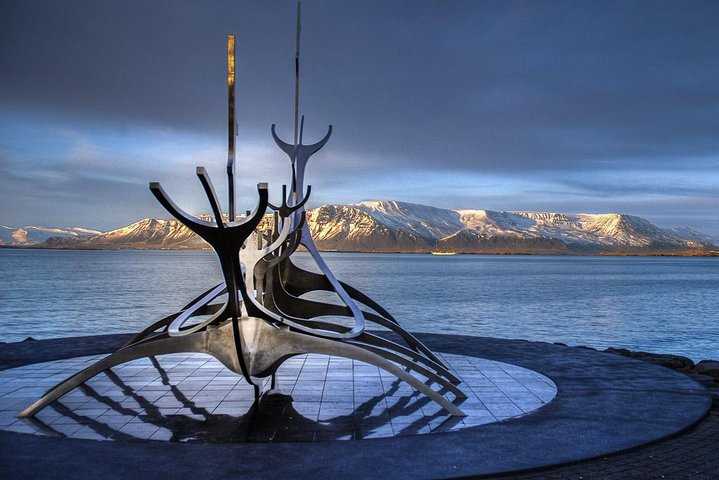 10-Day Iceland with Northern Lights Reykjavik Golden Circle Akureyri Blue Lagoon