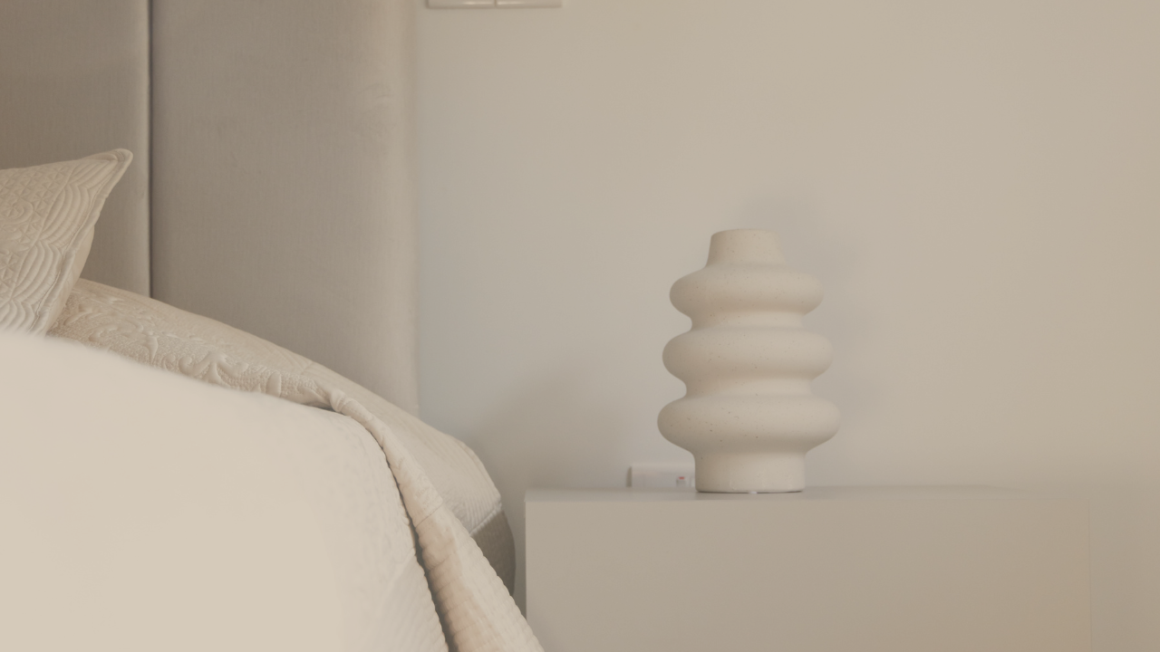Why white remains one of the smartest choices for bedroom furniture and built-in constructions