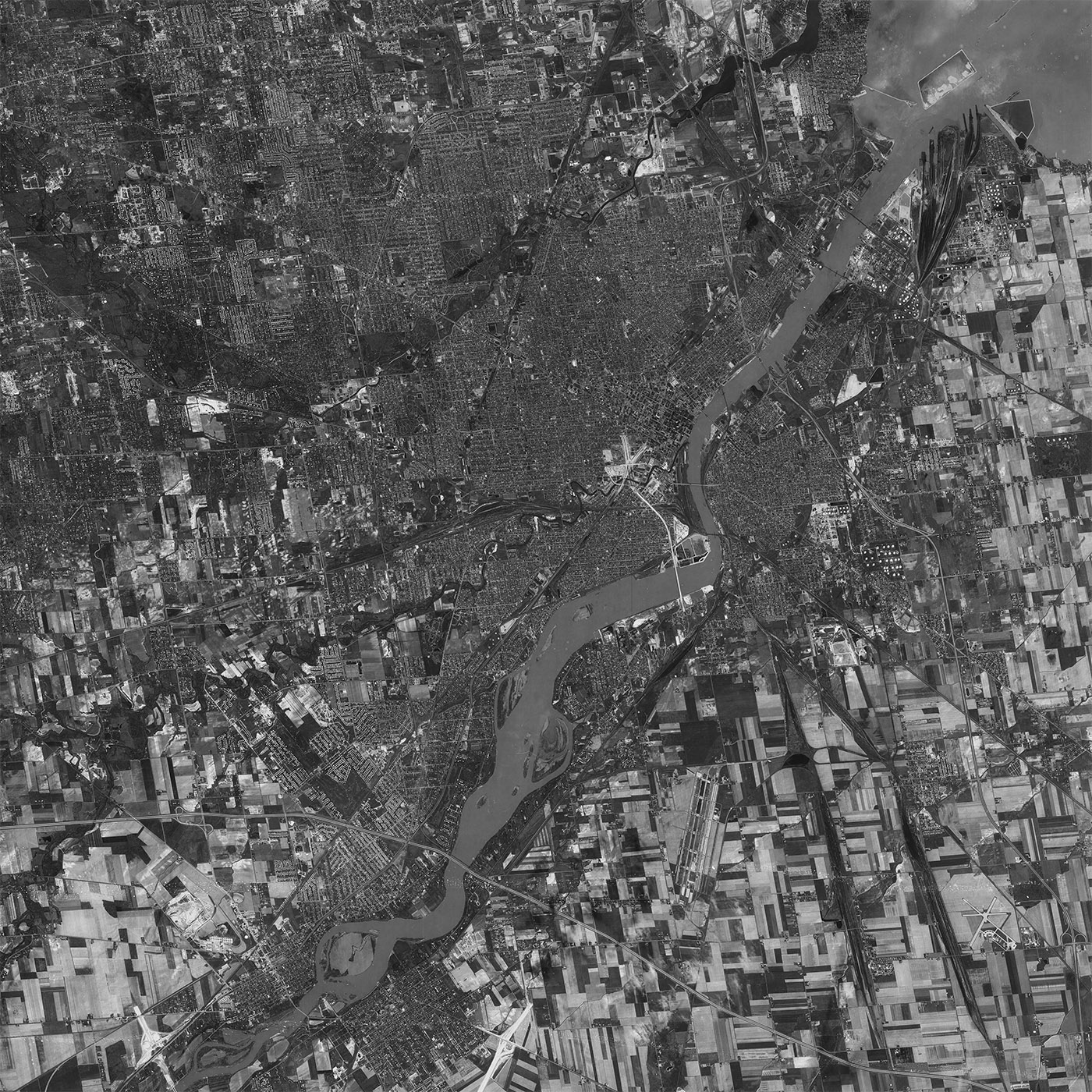 A high resolution declassified KH-7 GAMBIT spy satellite image of Toledo, USA from May 1, 1965.
