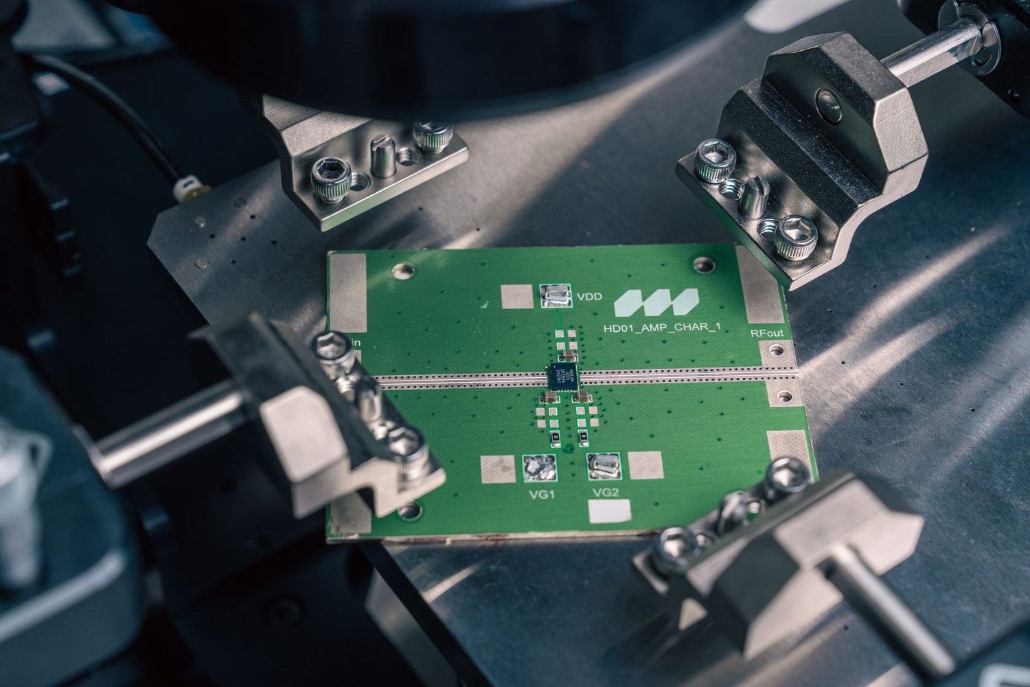 MILLIBEAM HD01 amplifier characterisation board on an RF probe station