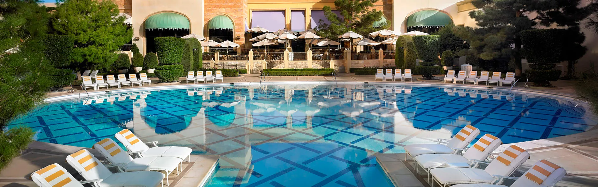 The Wynn Resort pool at Wynn Las Vegas