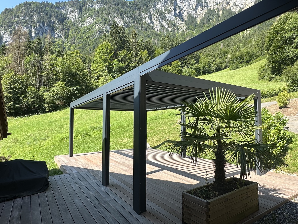 Pergola Bioclimatique avec LED