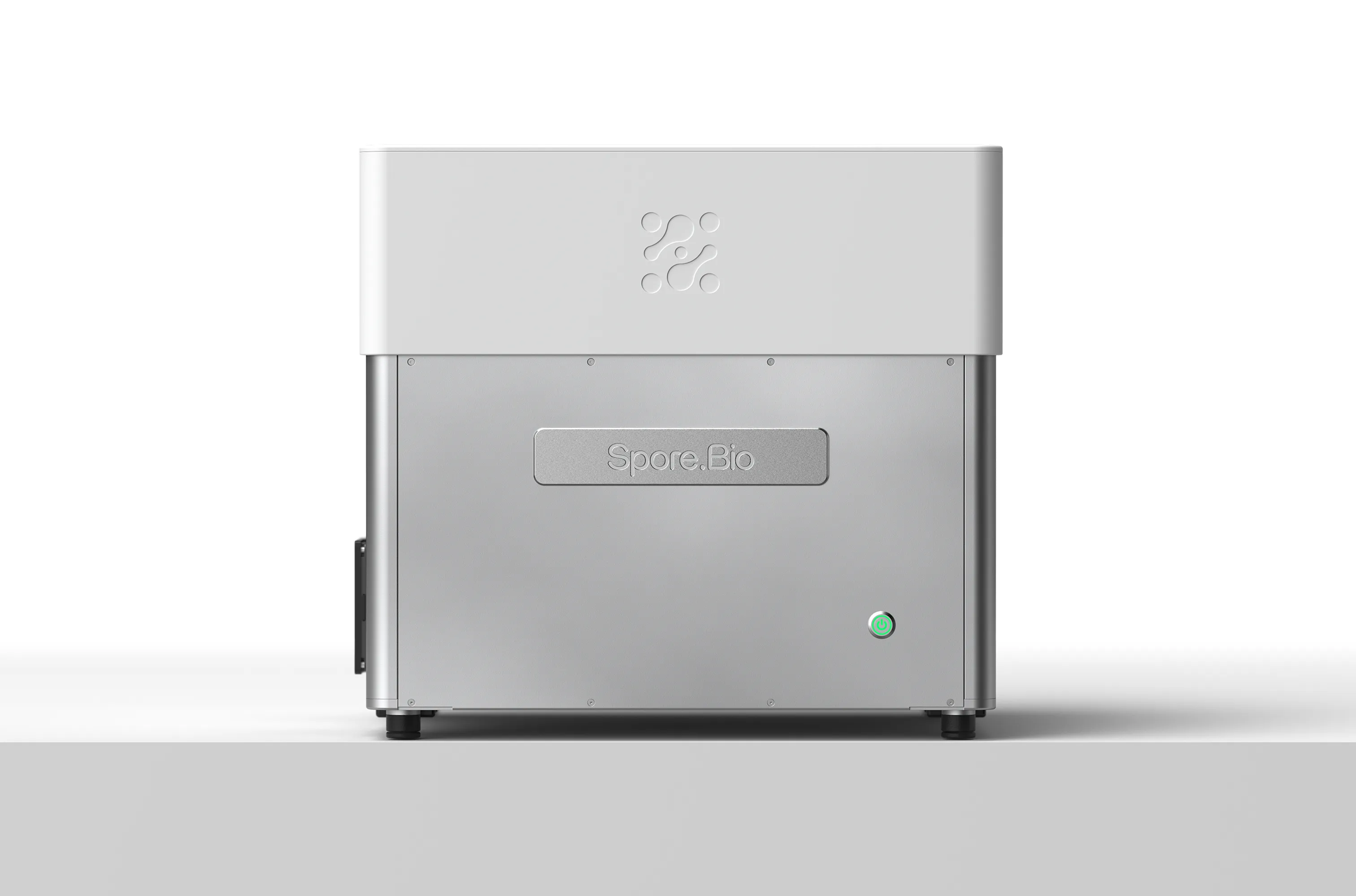 Louis, the AI-based microbiological device by Spore.Bio