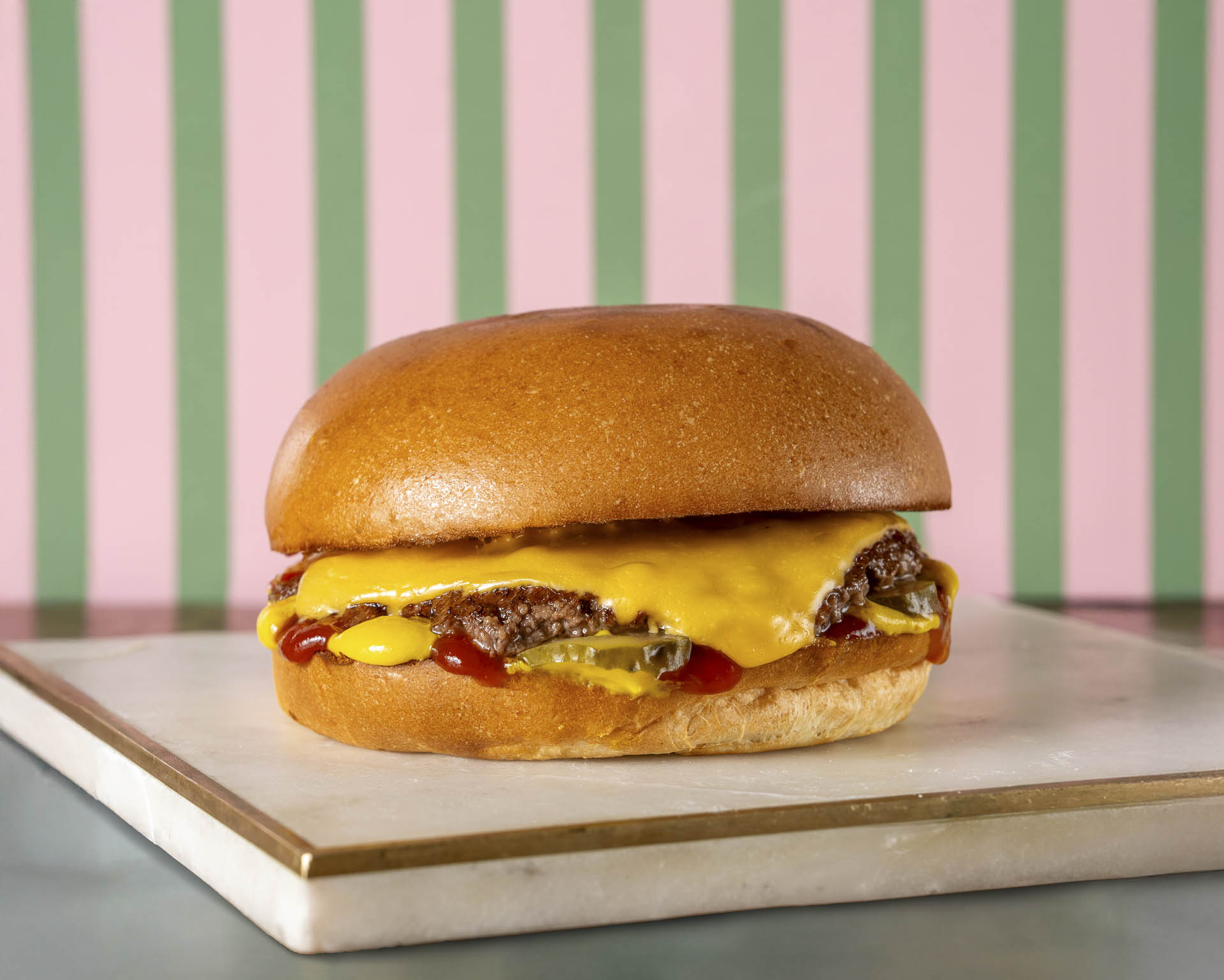 Cheese Burger Colette